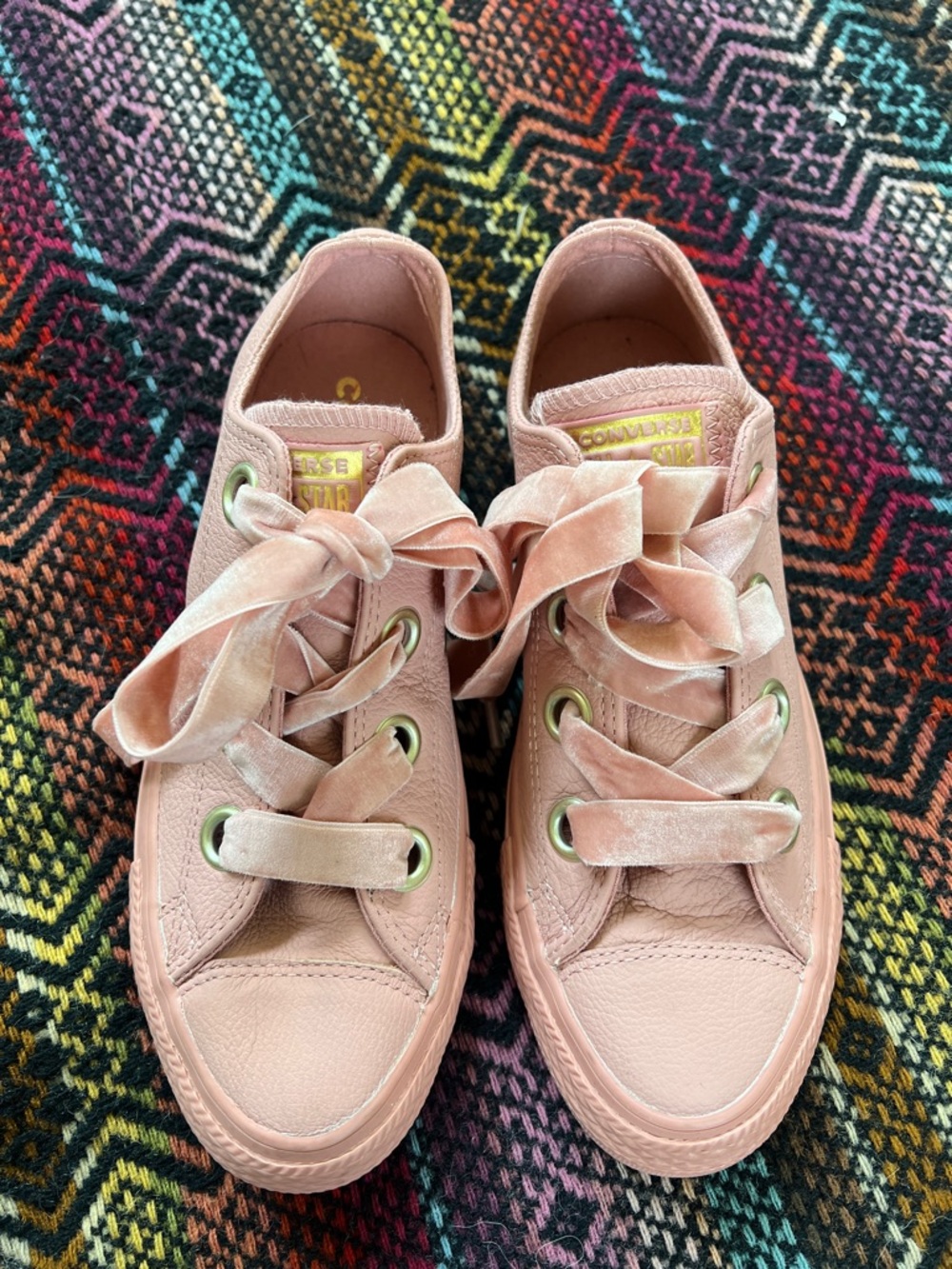 Converse Allstar Low Rust Big Eyelet Pink Leather  Low Tops Like New - Picture 6 of 12